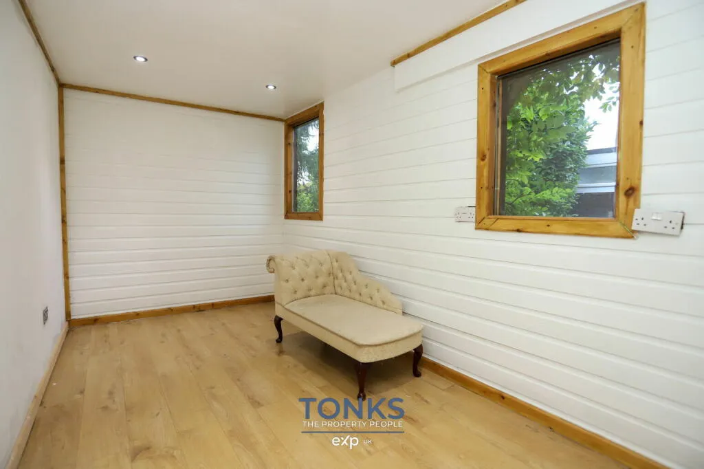 3 bed Semi-Detached