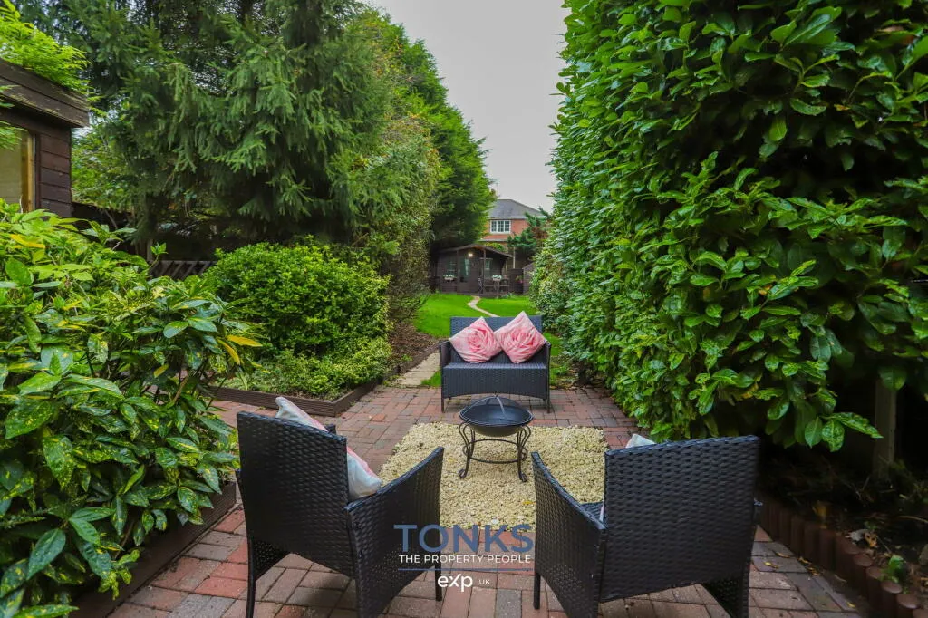 3 bed Semi-Detached