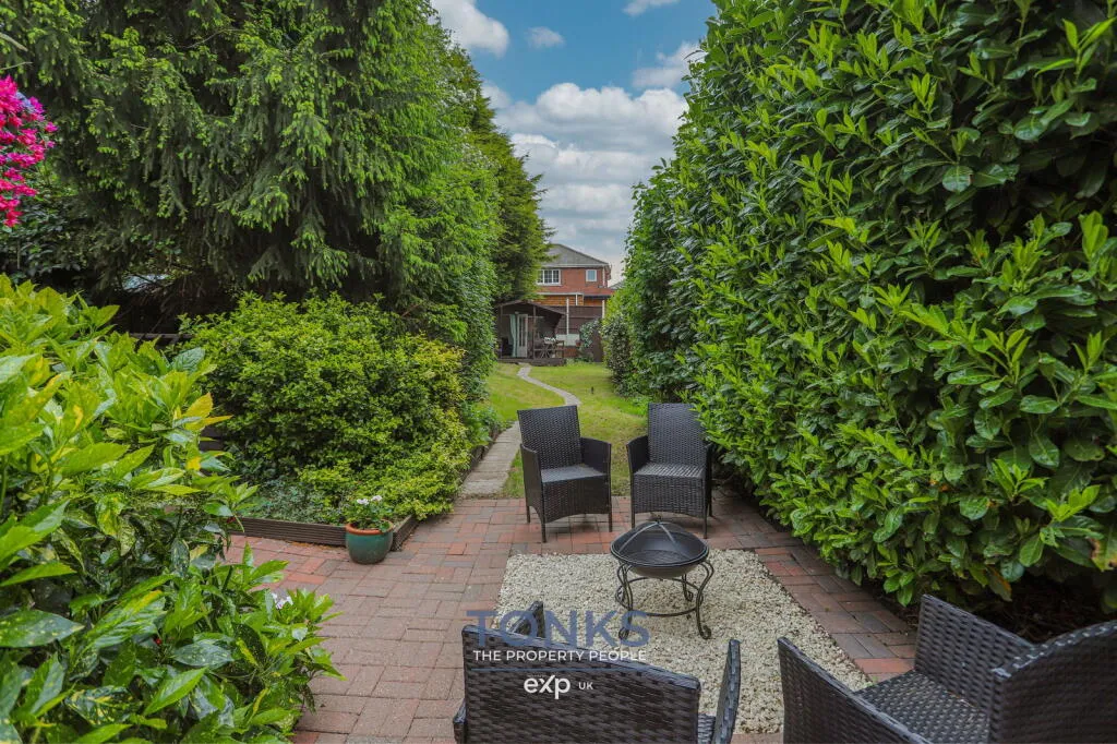 3 bed Semi-Detached