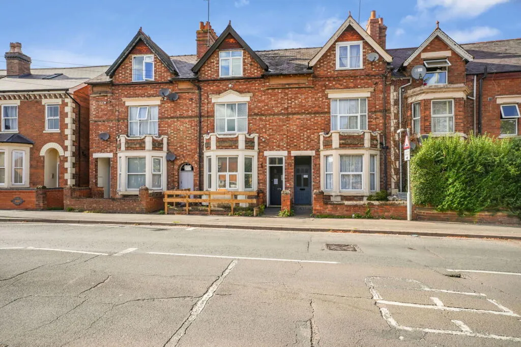 6 bed House of Multiple Occupation