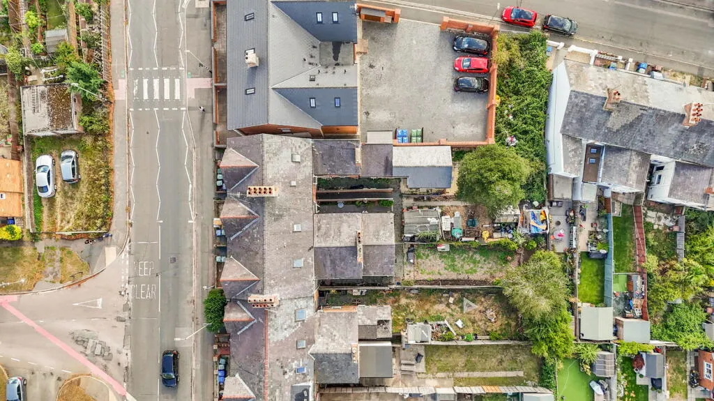 6 bed House of Multiple Occupation