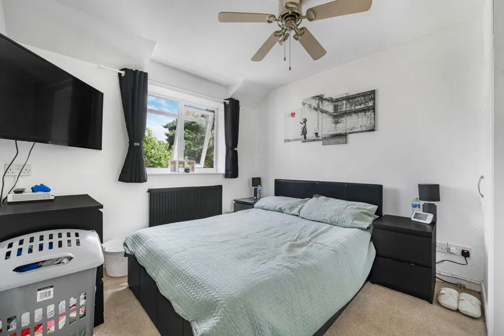 2 bed Apartment