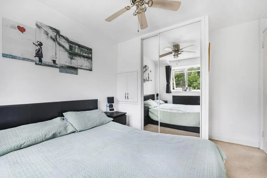 2 bed Apartment