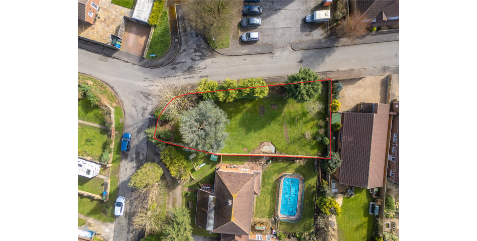 A great opportunity to acquire a single building plot on the edge of the quaint village of Marton. 