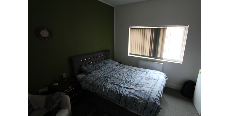 High yielding multi let residential investment opportunity with 100% occupancy, in an excellent location on the edge of Doncaster Town Centre and Doncaster Train Station.