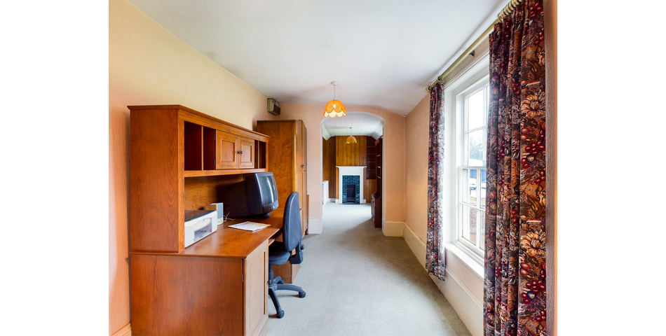 41 West Street, A Grade II Listed townhouse
