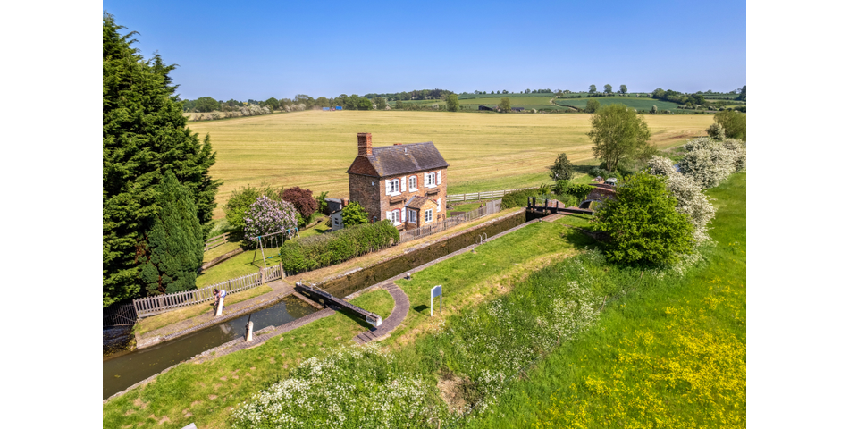 Deep Lock Cottage