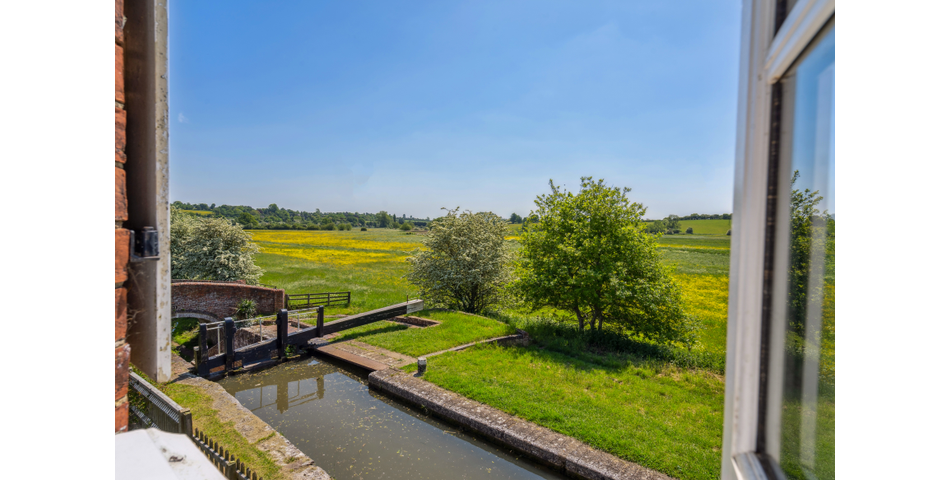 Deep Lock Cottage