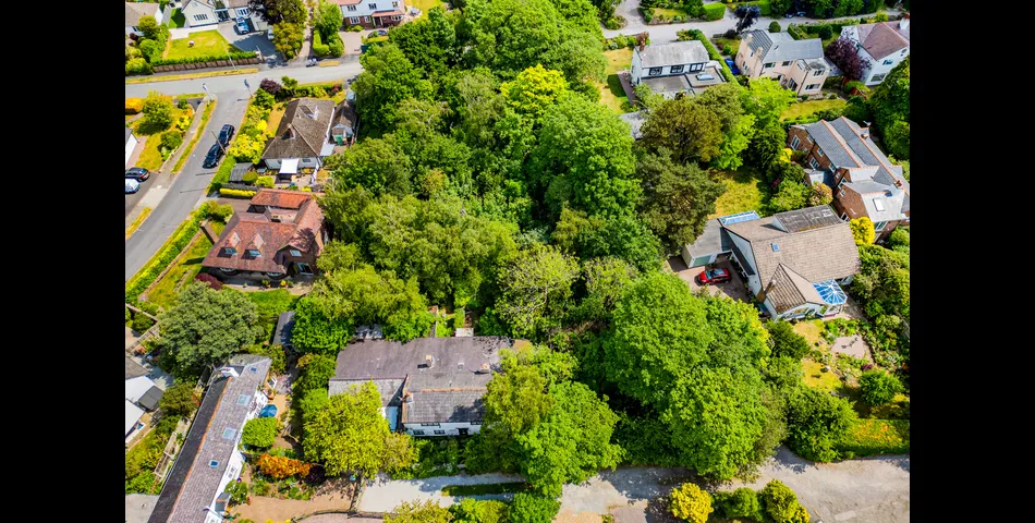 19 & 21 Lightfoot Lane, Heswall, Wirral, Merseyside CH60 2TP