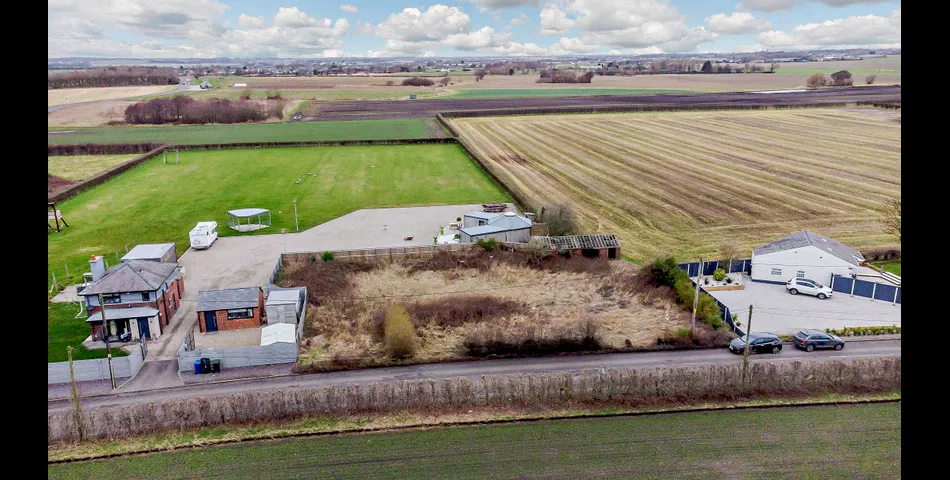 Land to the north of Broad Lane, Aughton, Ormskirk