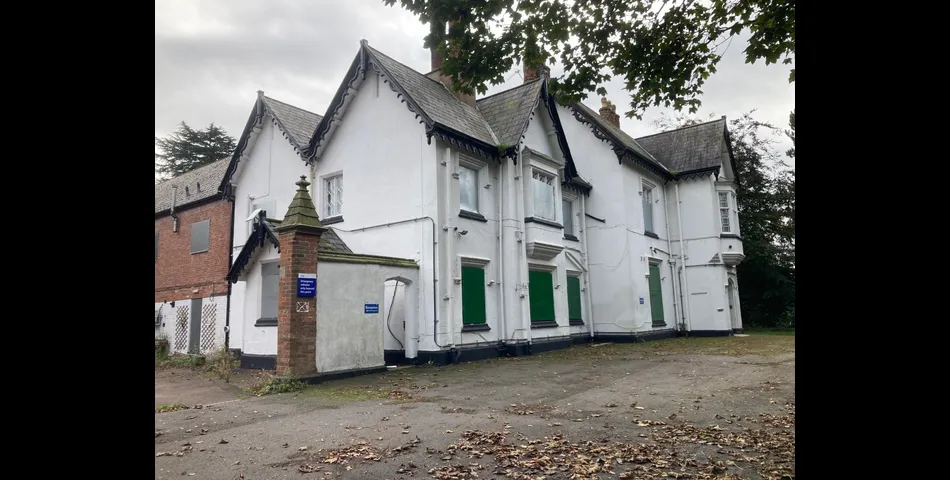 Edgeley House, Edgeley Road, Whitchurch, SY13 4NH