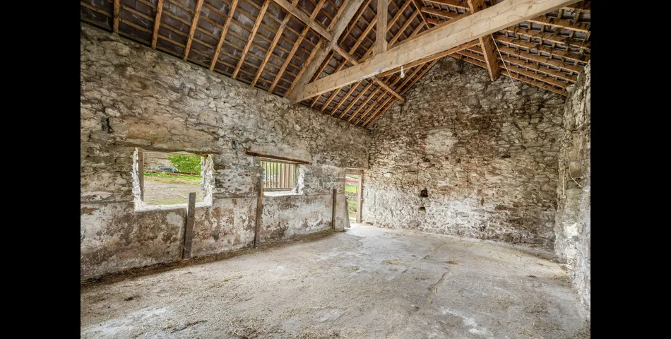 Stone's Barn