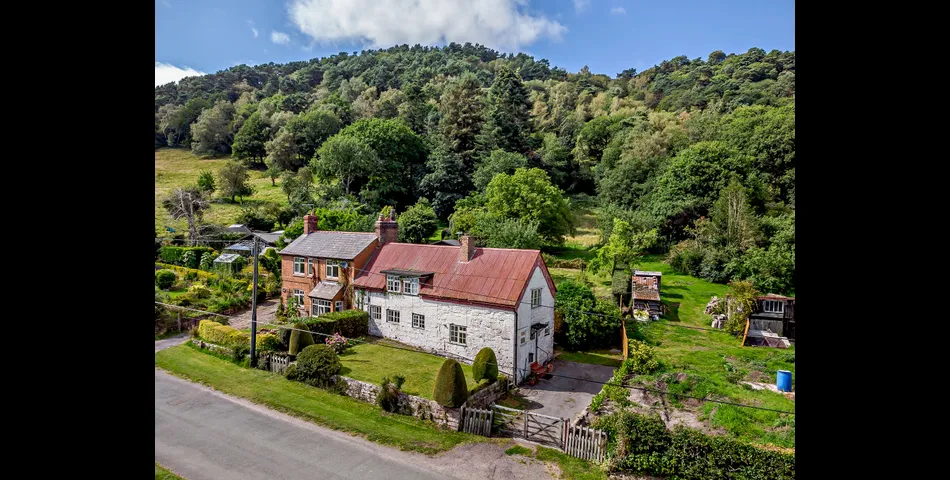 Foothills, Bulkeley, Malpas, Cheshire, SY14 8BQ