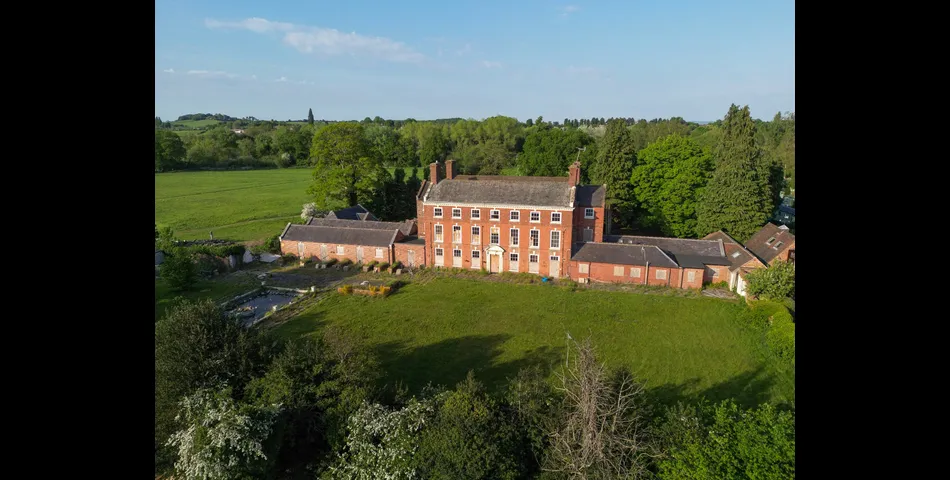 Lickhill Manor