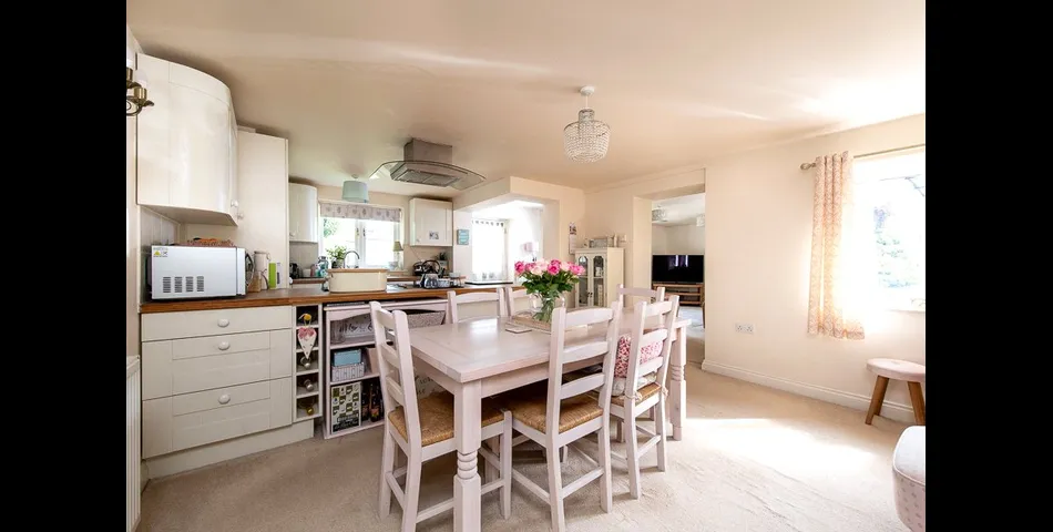 Detached single story barn conversion 