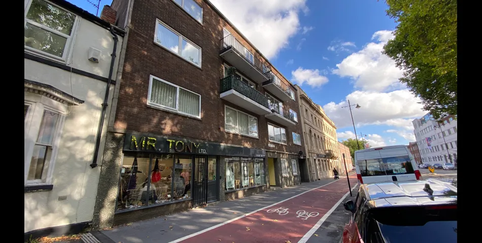 A investment opportunity (with development potential STP) to acquire the freehold interest and annual ground rent of 11 leasehold flats and a leasehold ground floor shop situated on Bennetthorpe, close to Doncaster town centre.