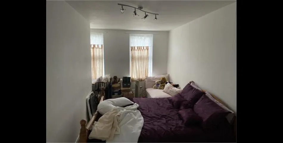 15 Bounds Green Road, London N22 8HE