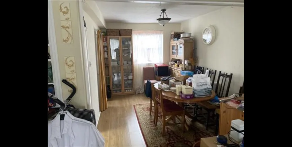 15 Bounds Green Road, London N22 8HE