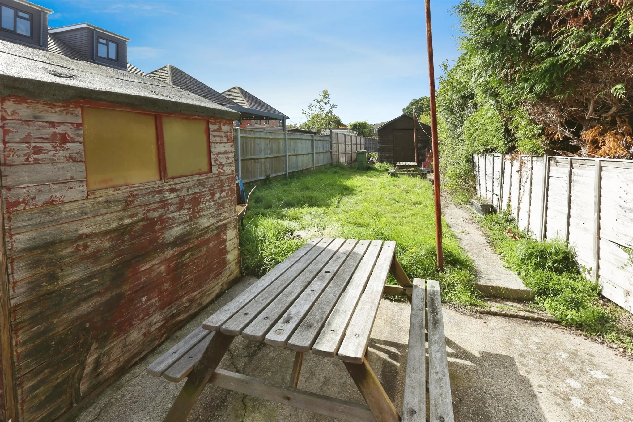 2 bed End of Terrace