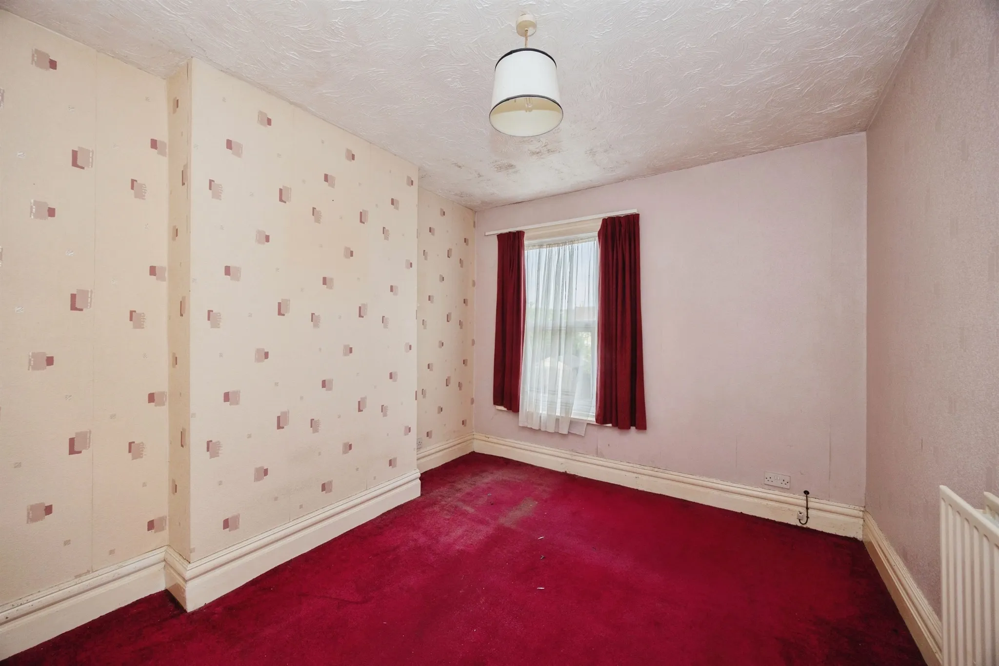 3 bed Terraced