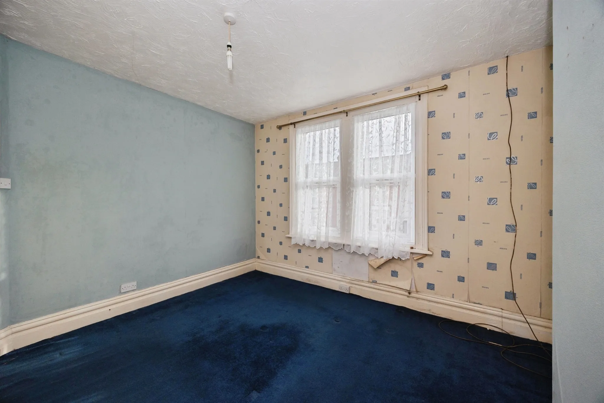 3 bed Terraced