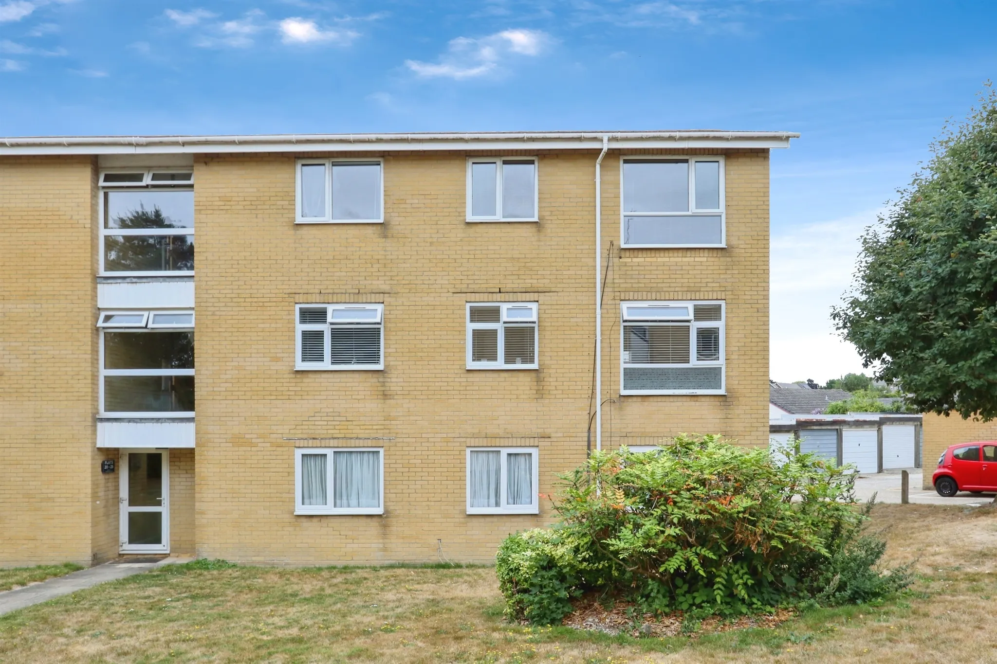 2 bed Apartment