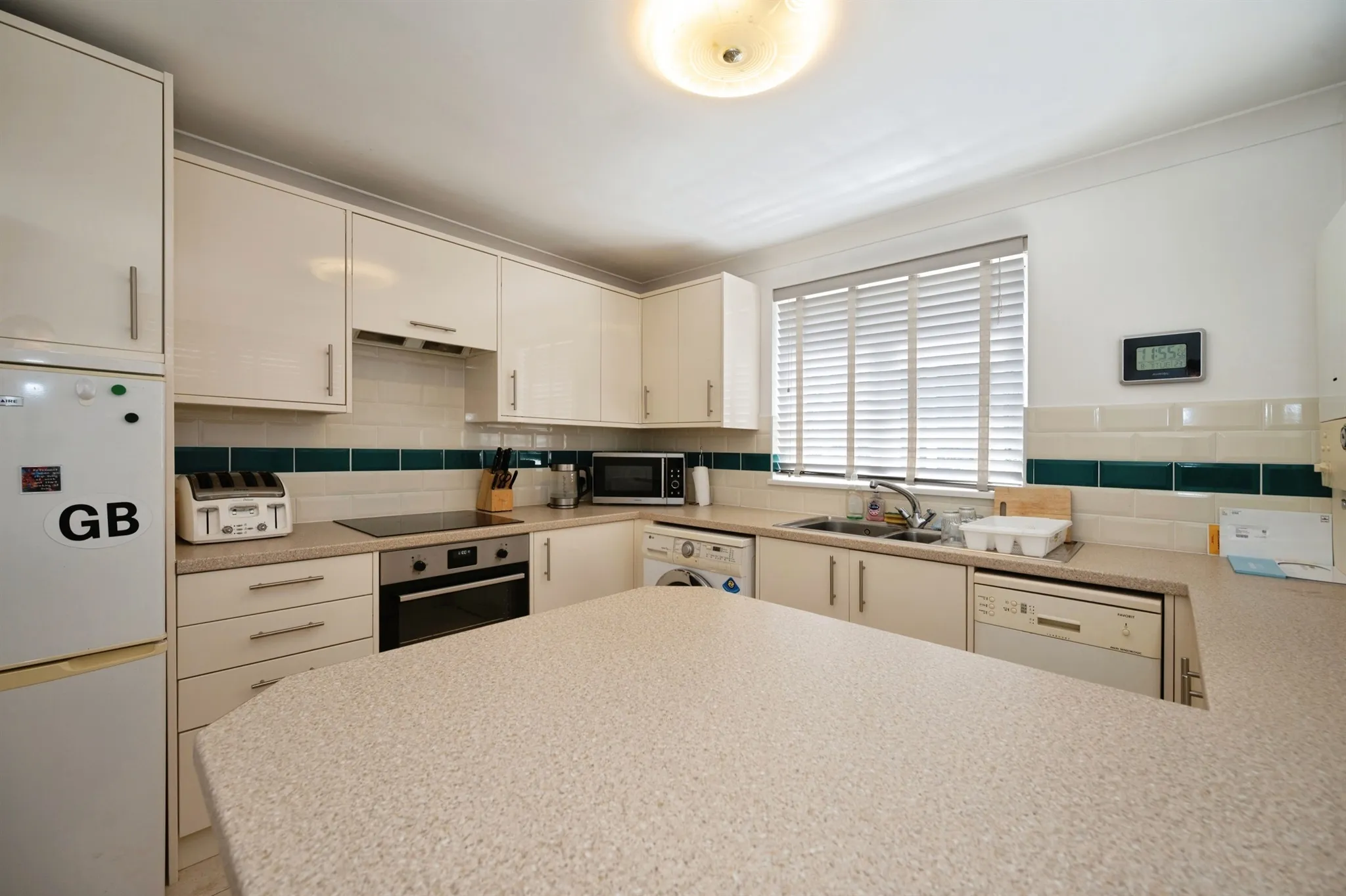 2 bed Detached Bungalow