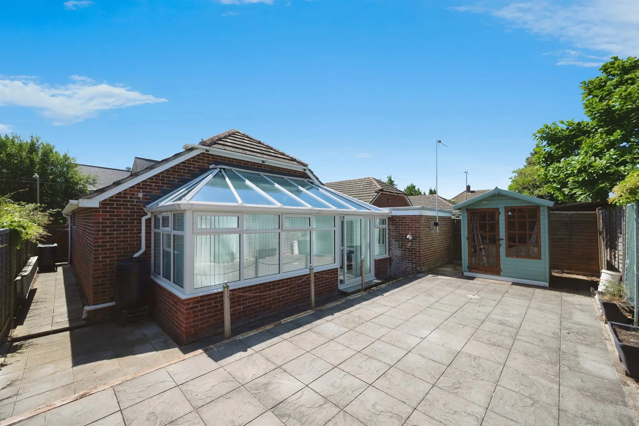 2 bed Detached Bungalow