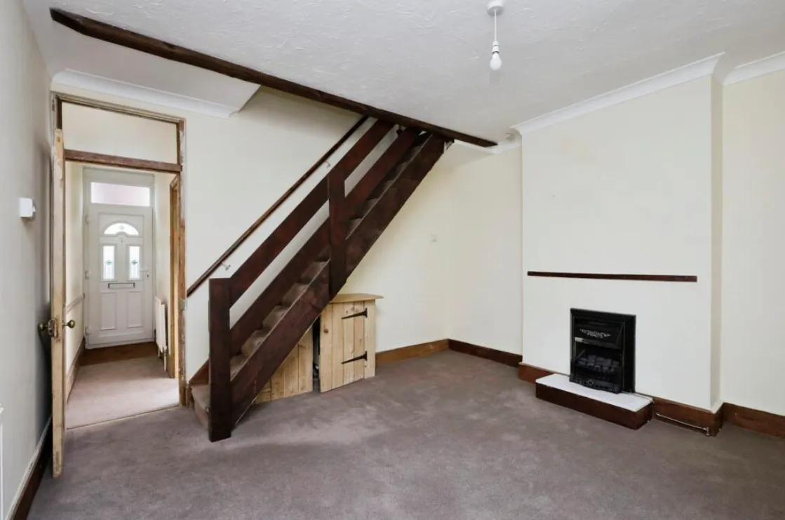 2 bed Terraced