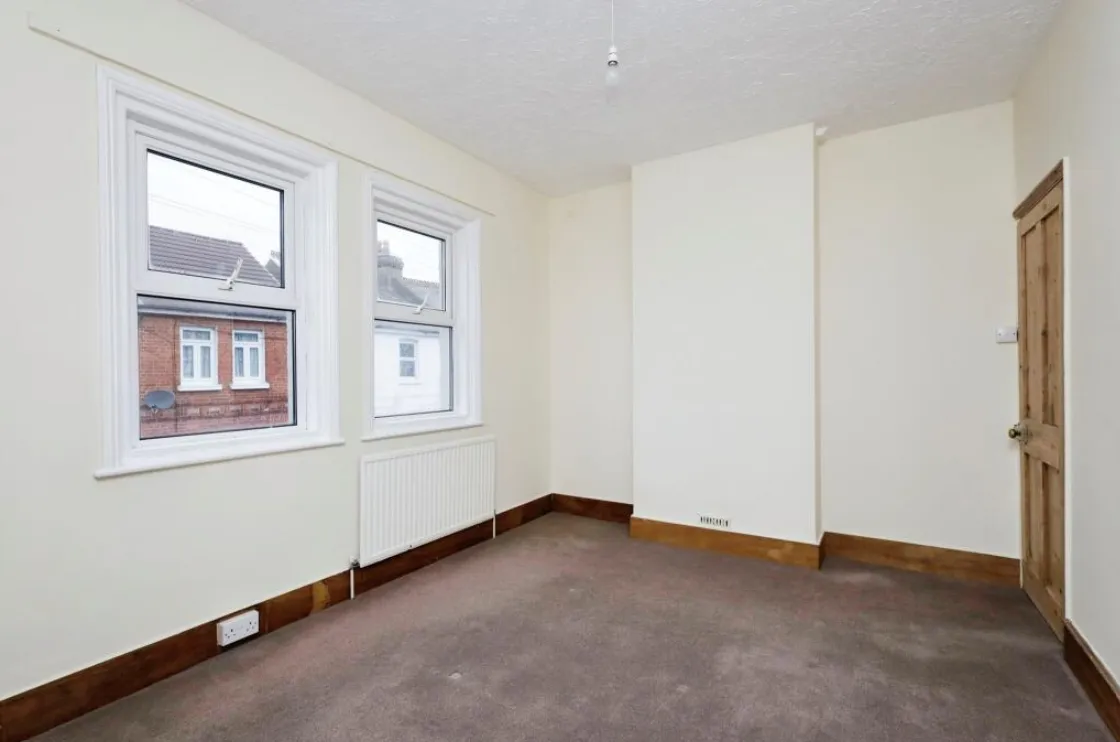 2 bed Terraced