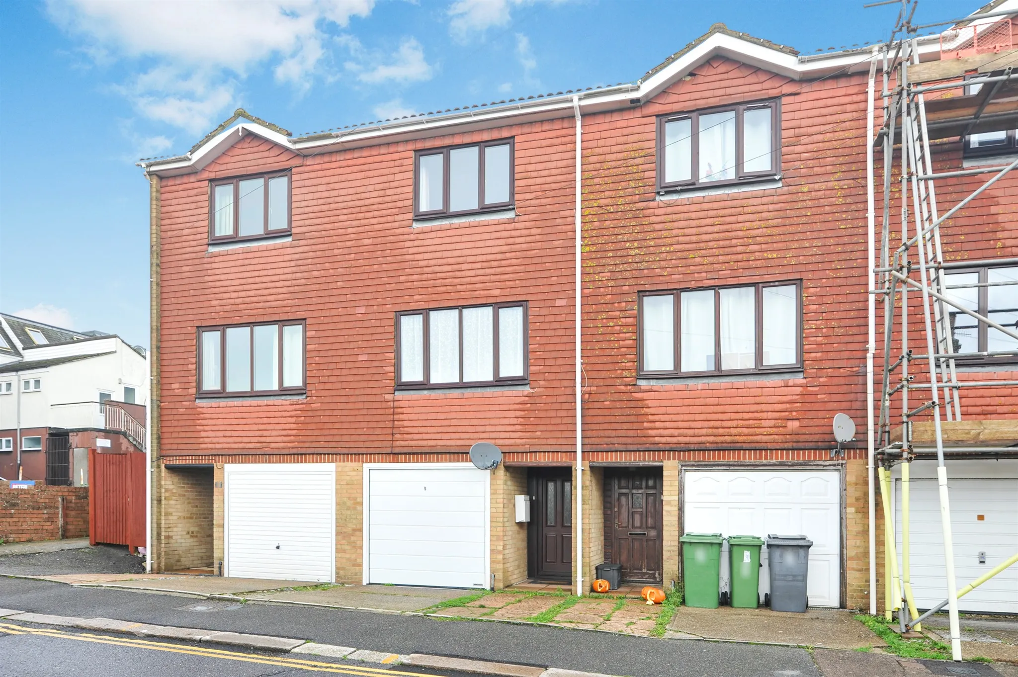 3 bed Terraced