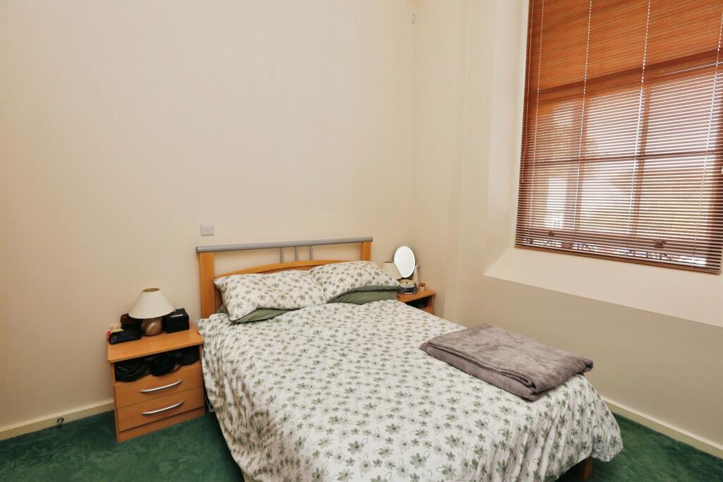 1 bed Apartment