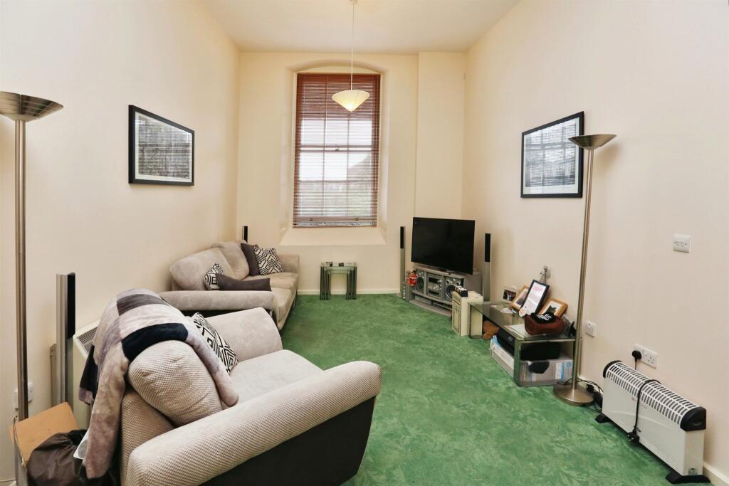 1 bed Apartment