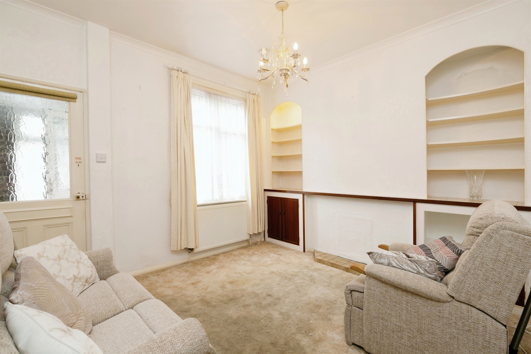 2 bed Terraced