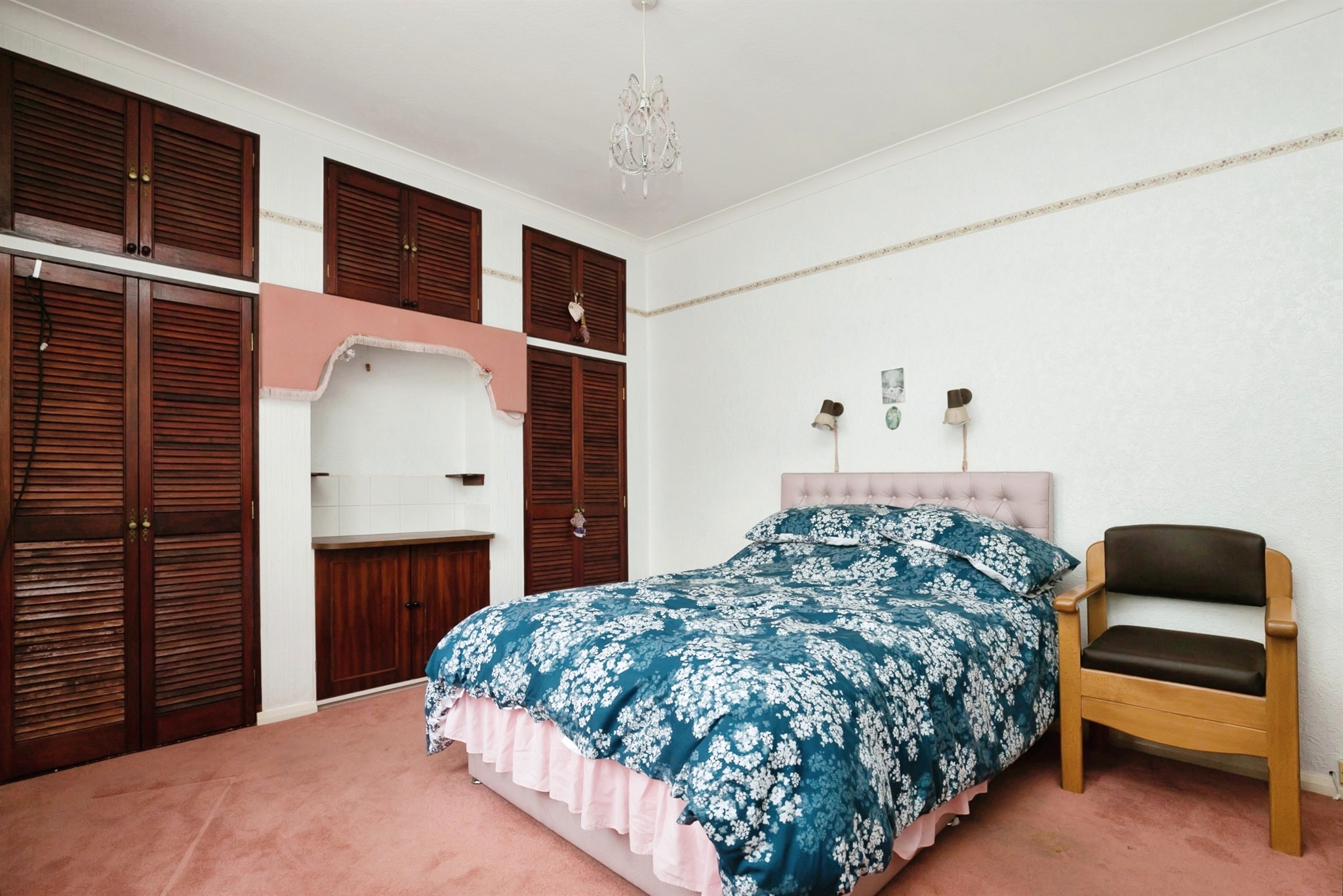 2 bed Terraced
