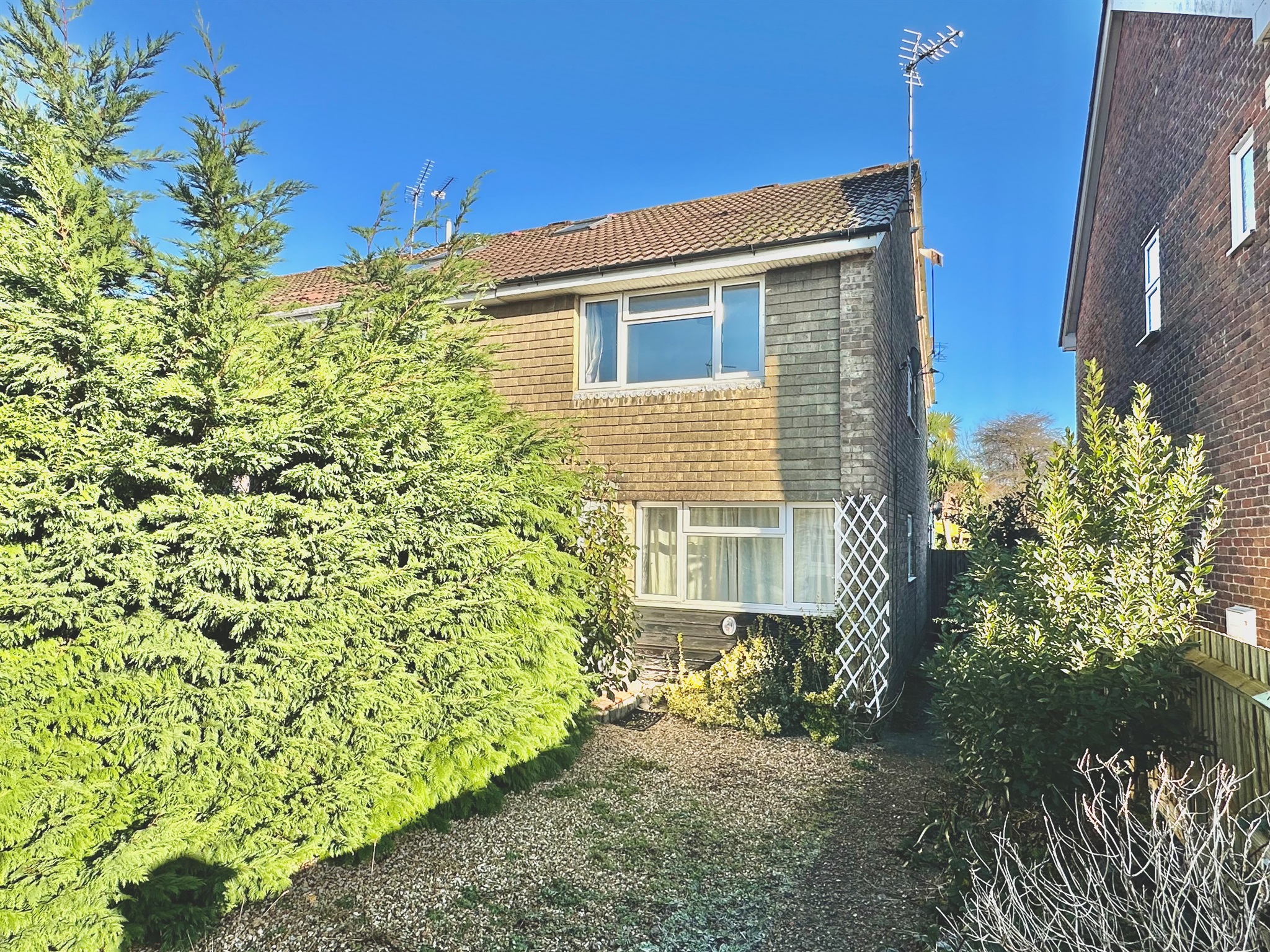 3 bed Semi-Detached