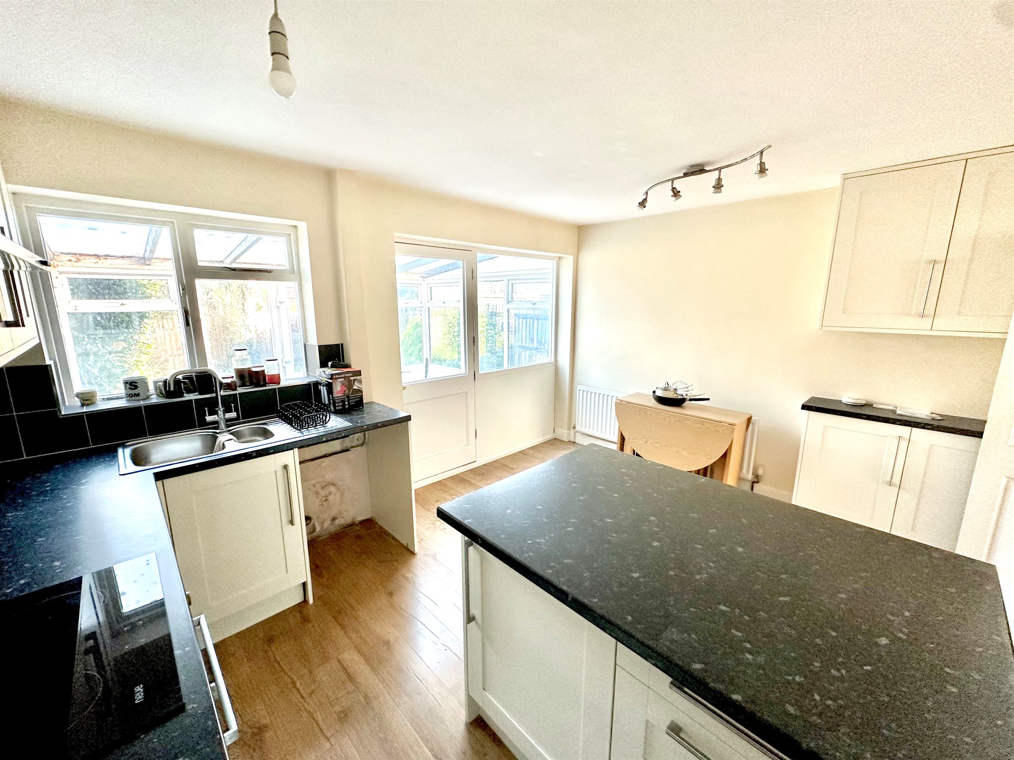 3 bed Semi-Detached