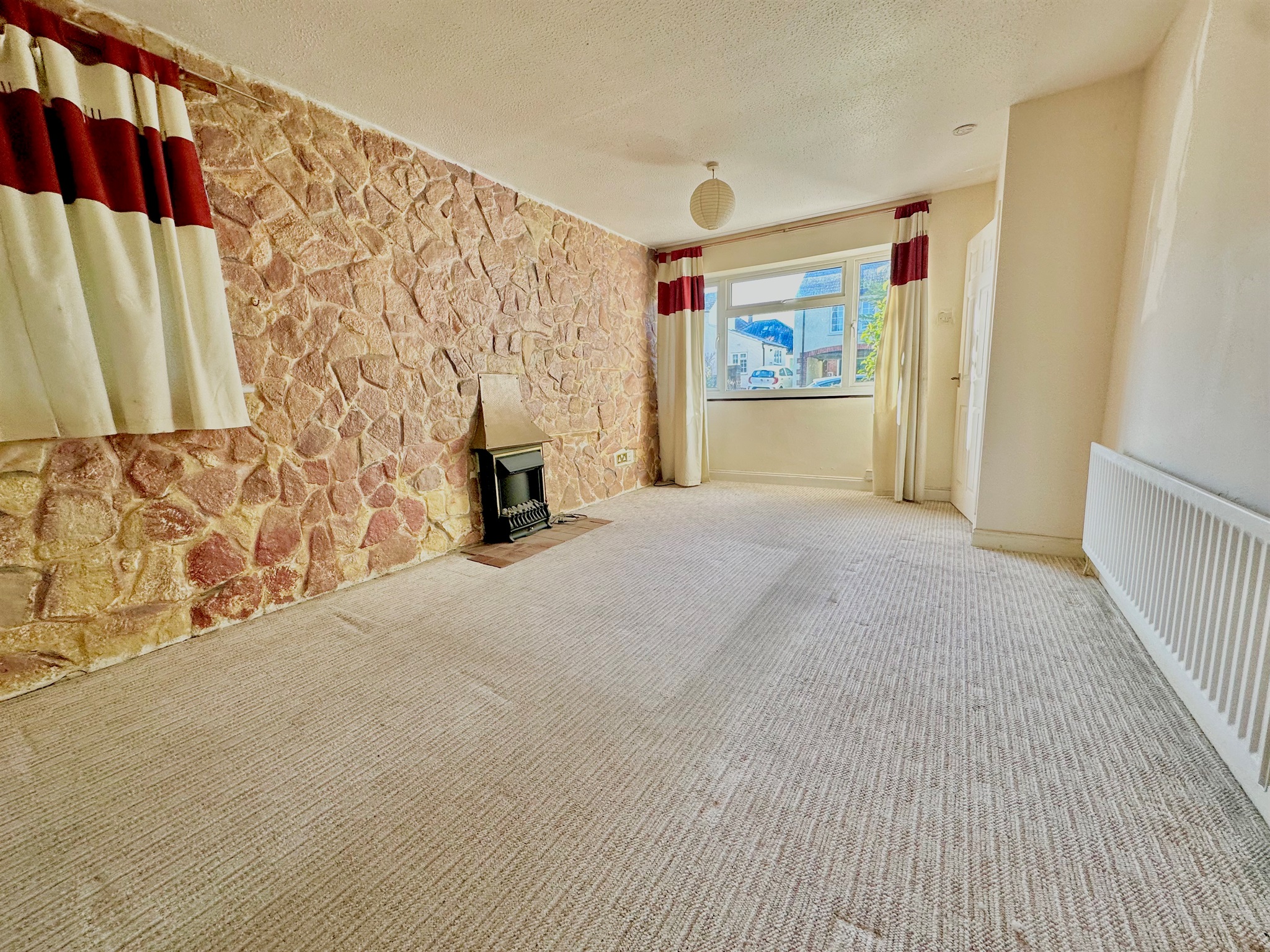 3 bed Semi-Detached