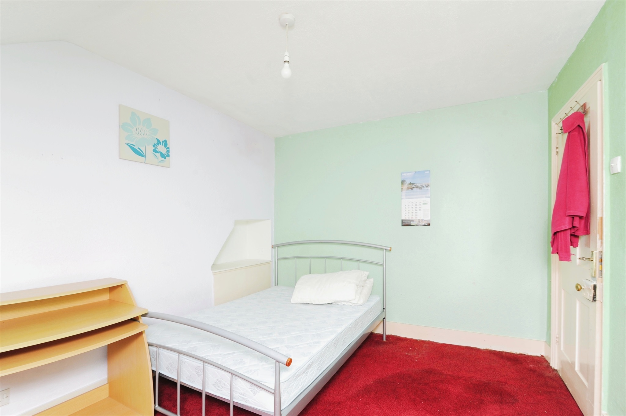 4 bed Terraced
