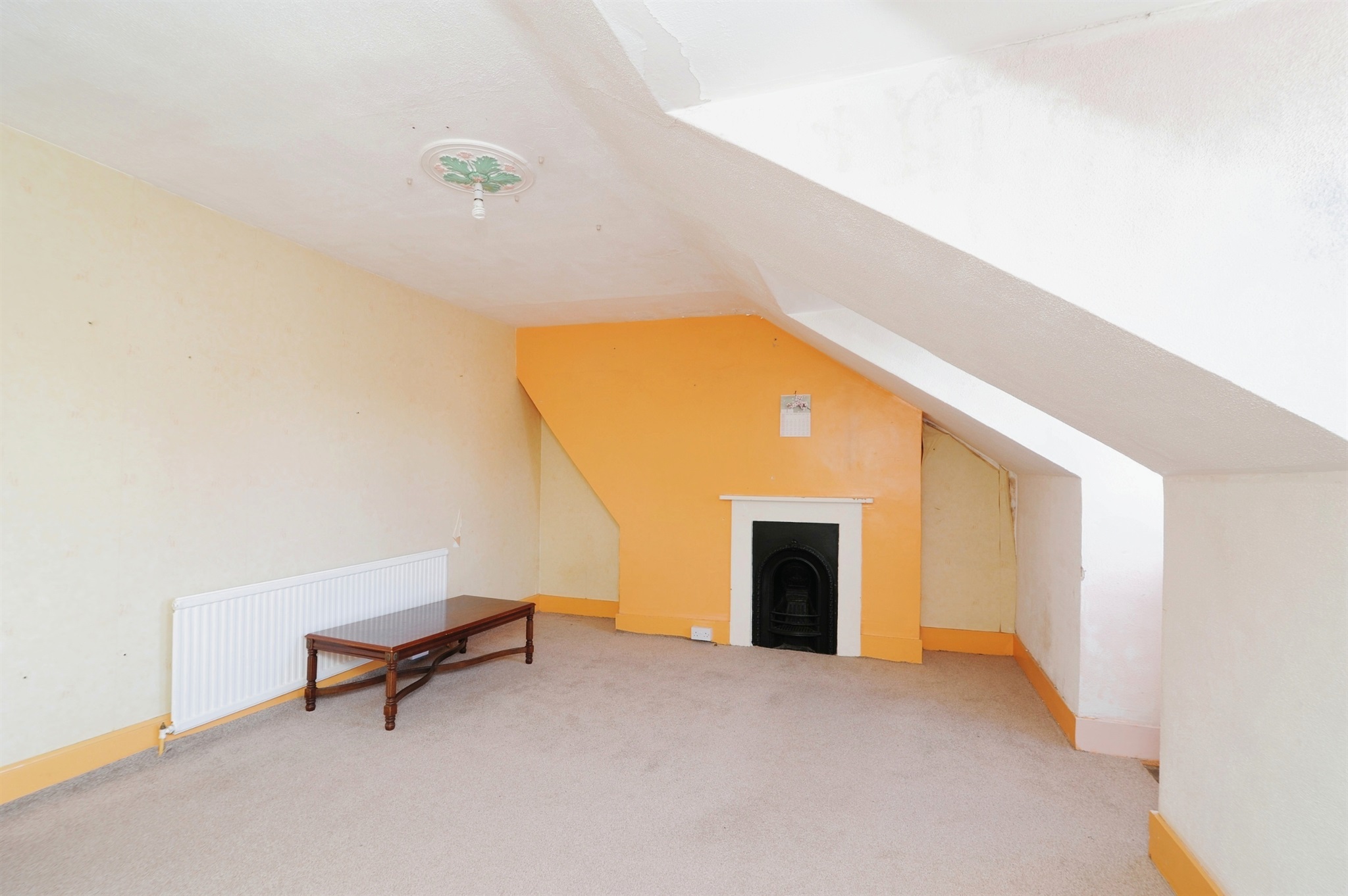 4 bed Terraced