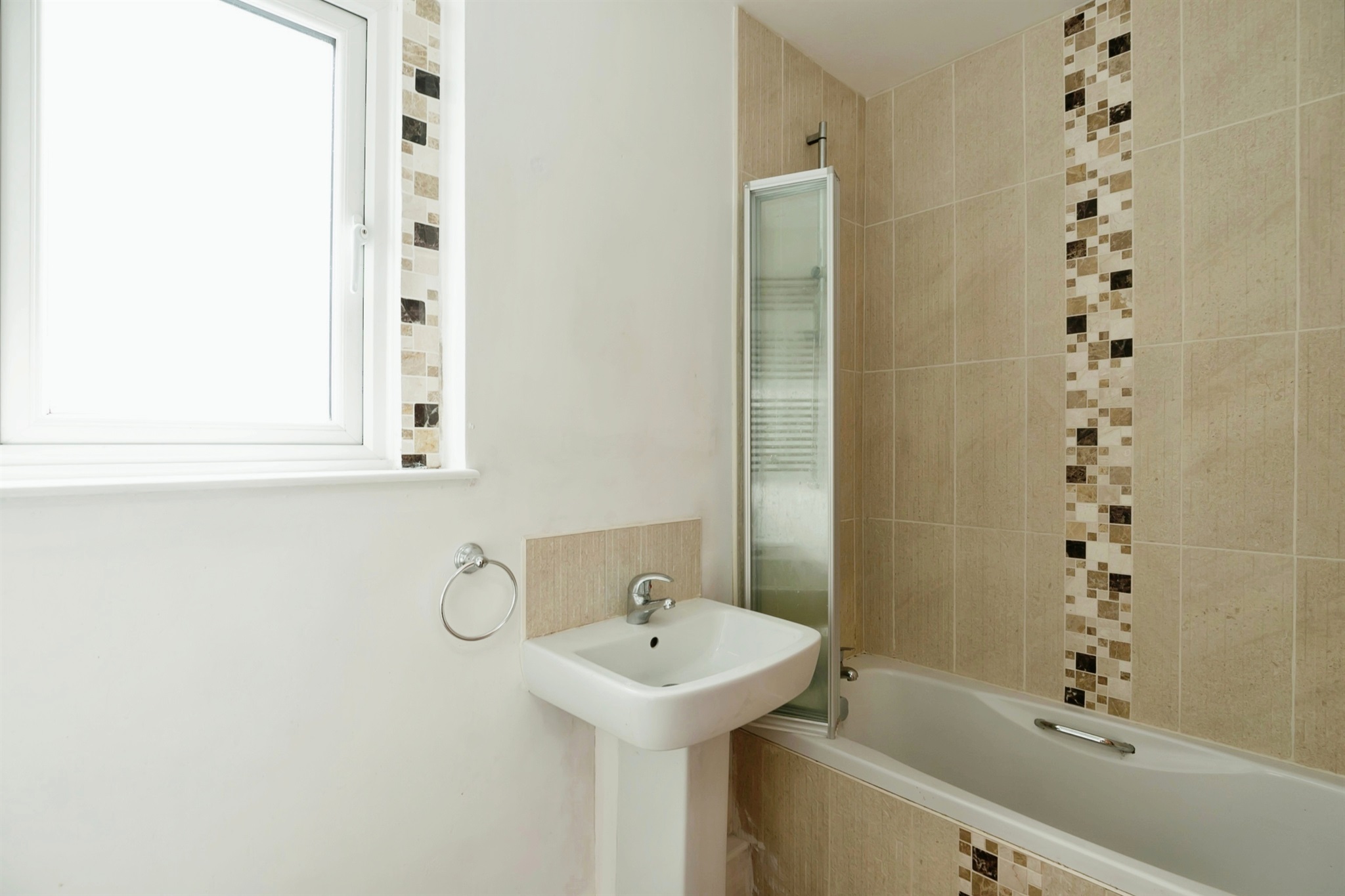 3 bed Terraced