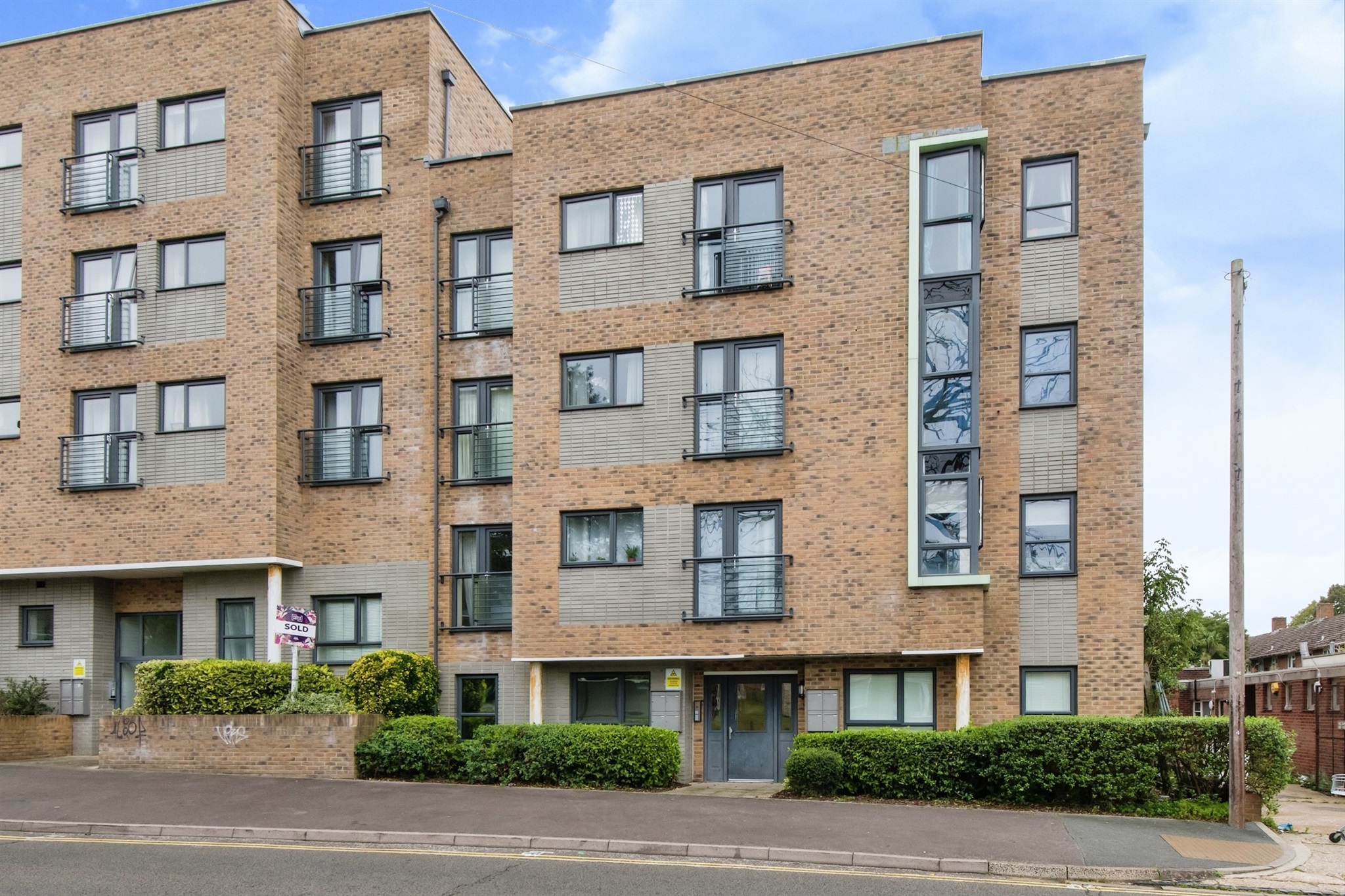 2 bed Apartment