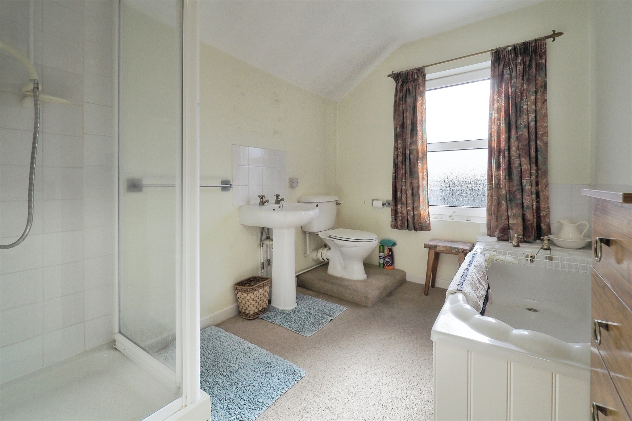 2 bed Terraced
