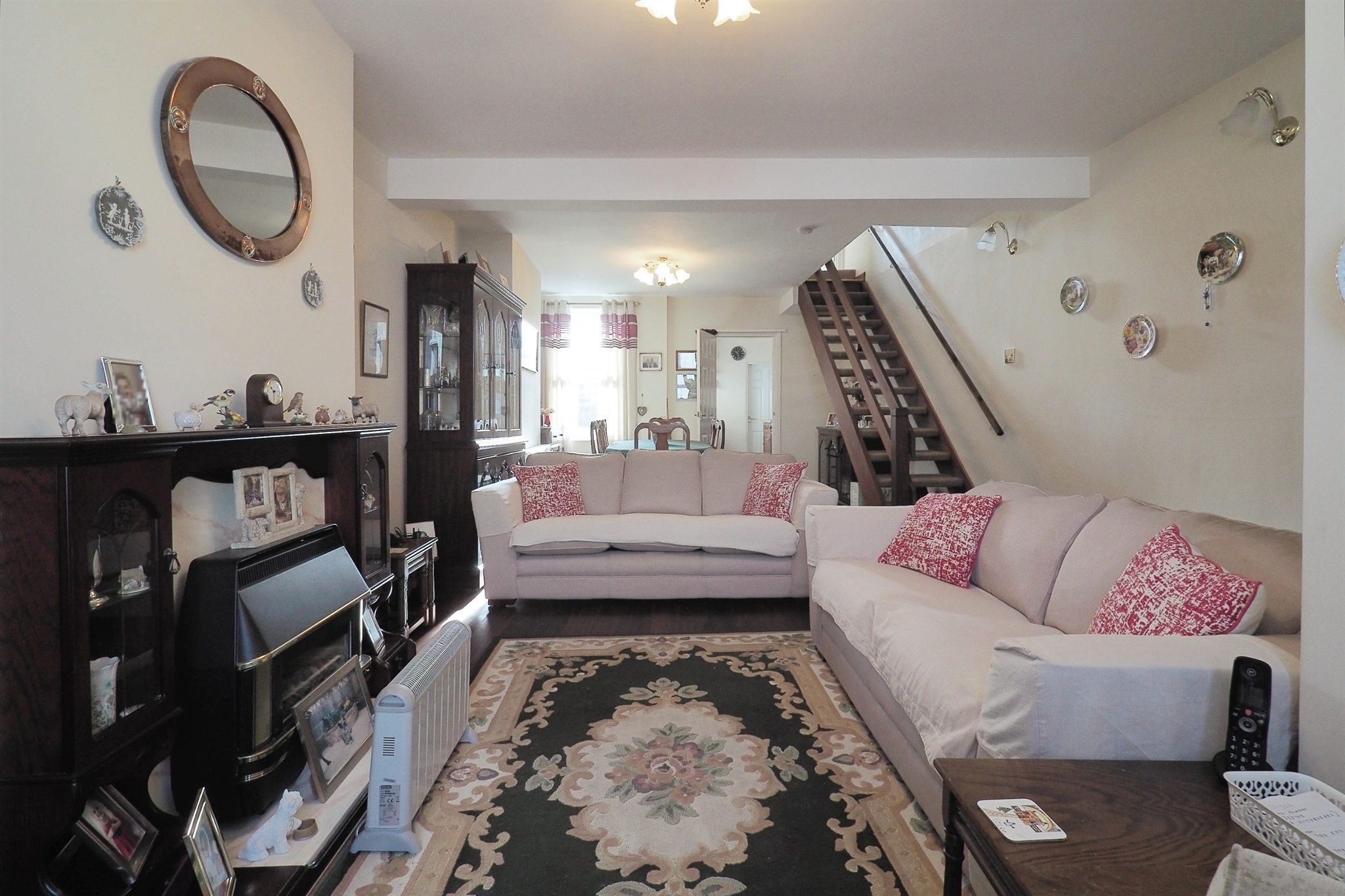 2 bed Terraced