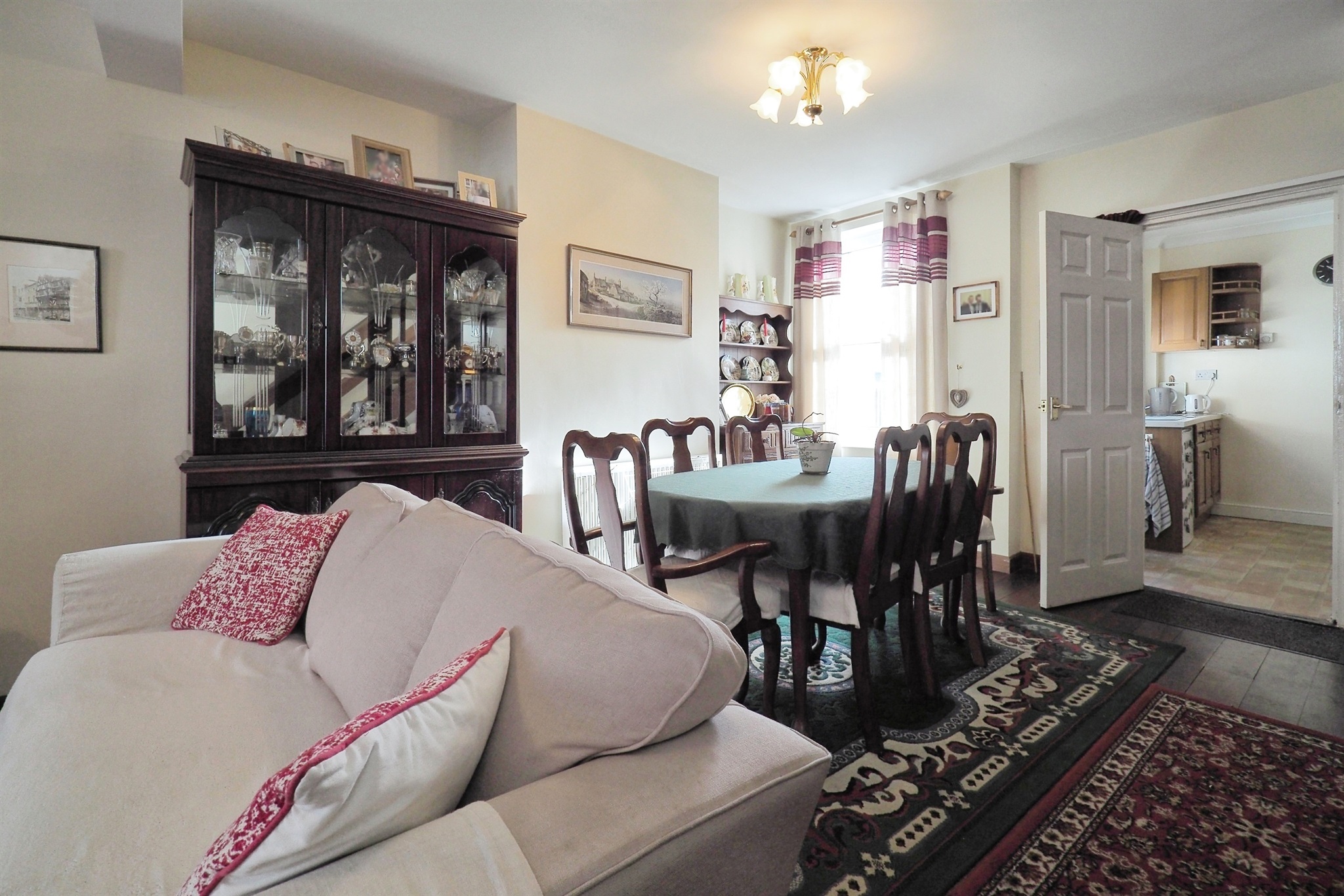 2 bed Terraced