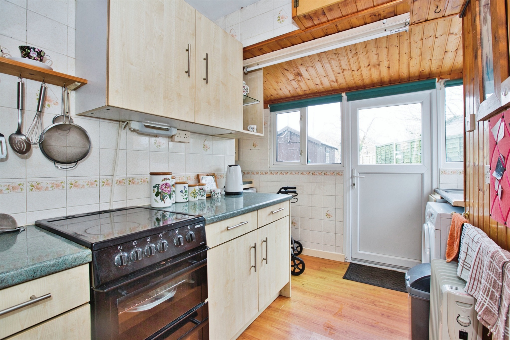 3 bed Semi-Detached