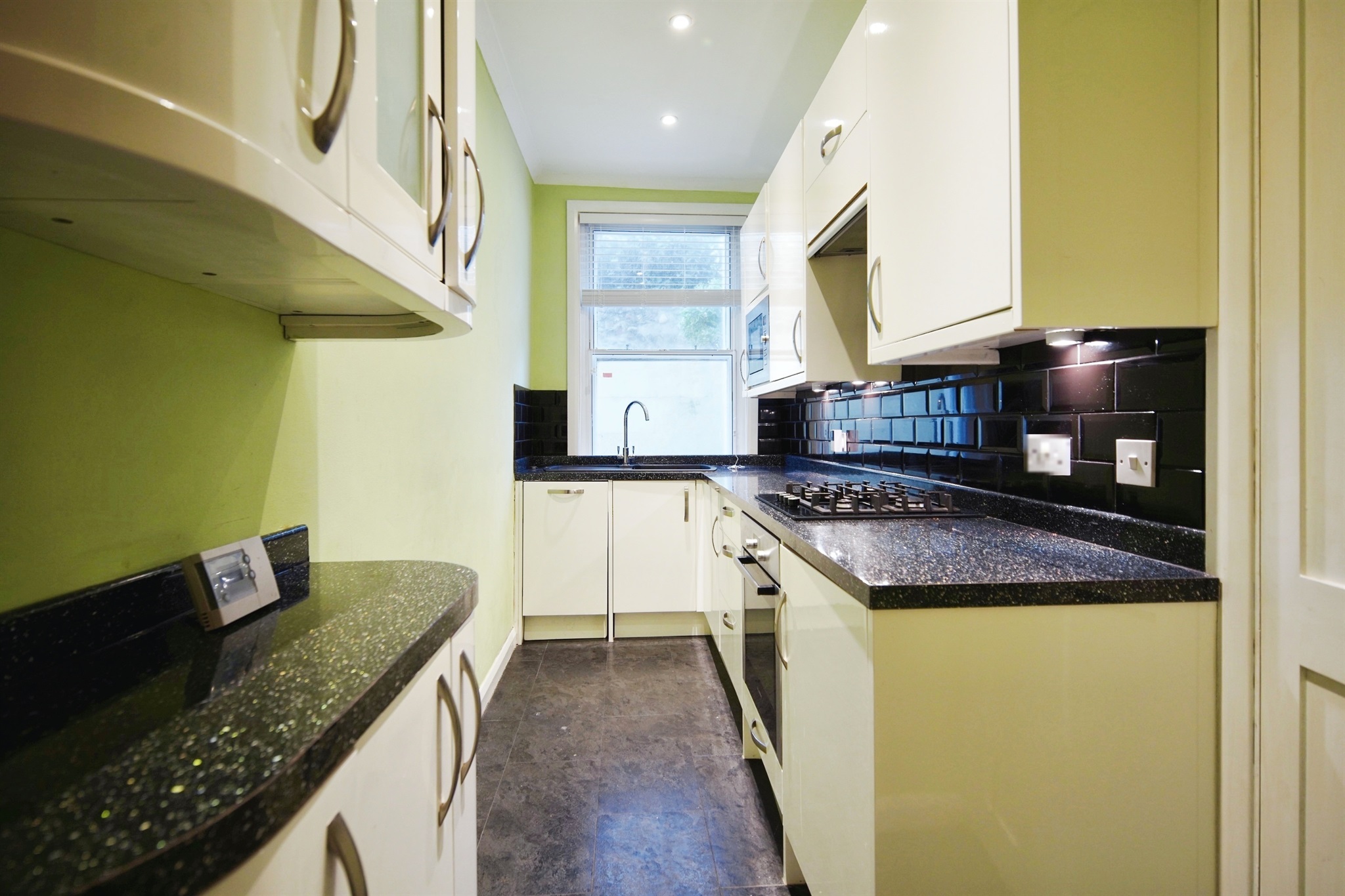 1 bed Apartment