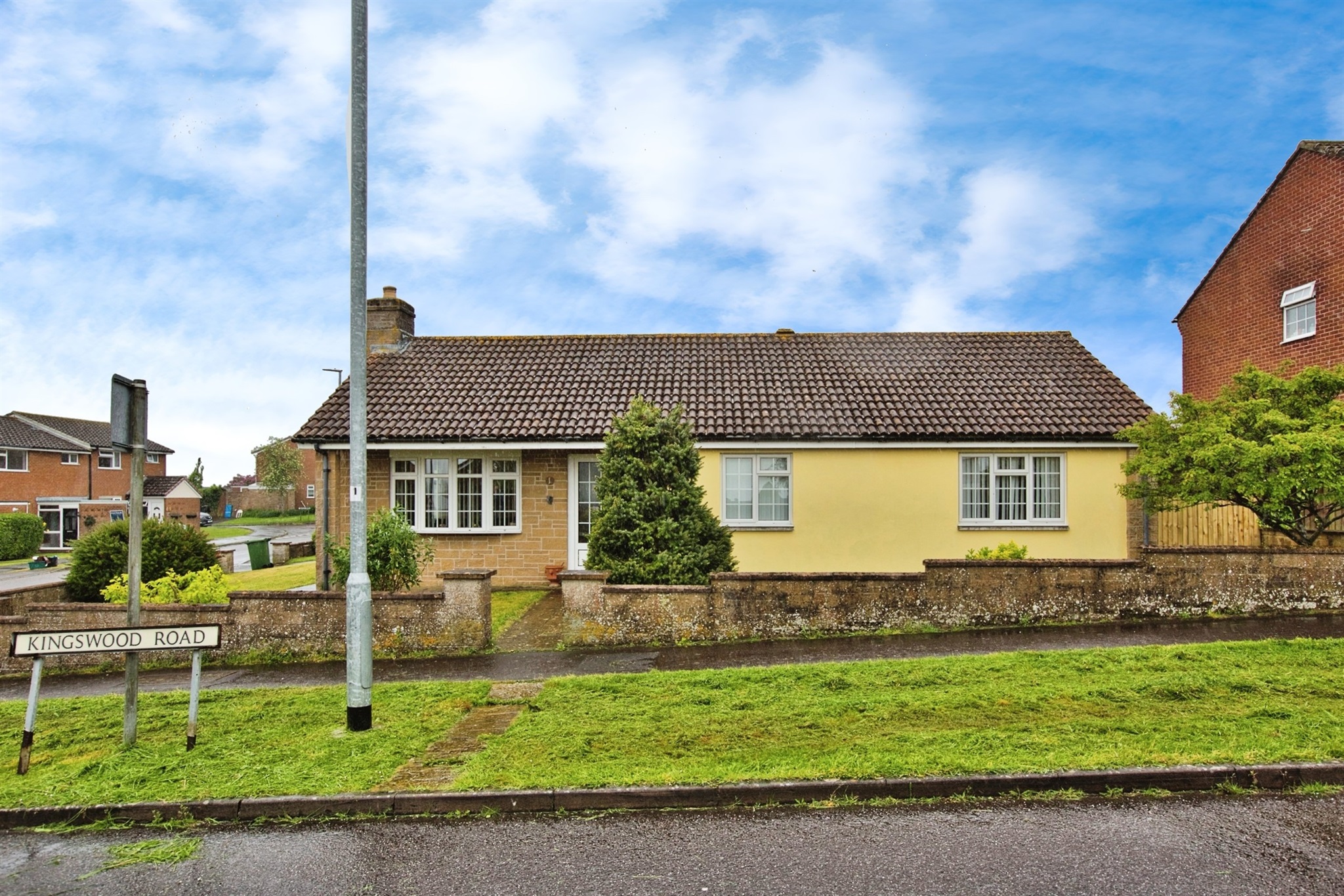 3 bed Detached Bungalow