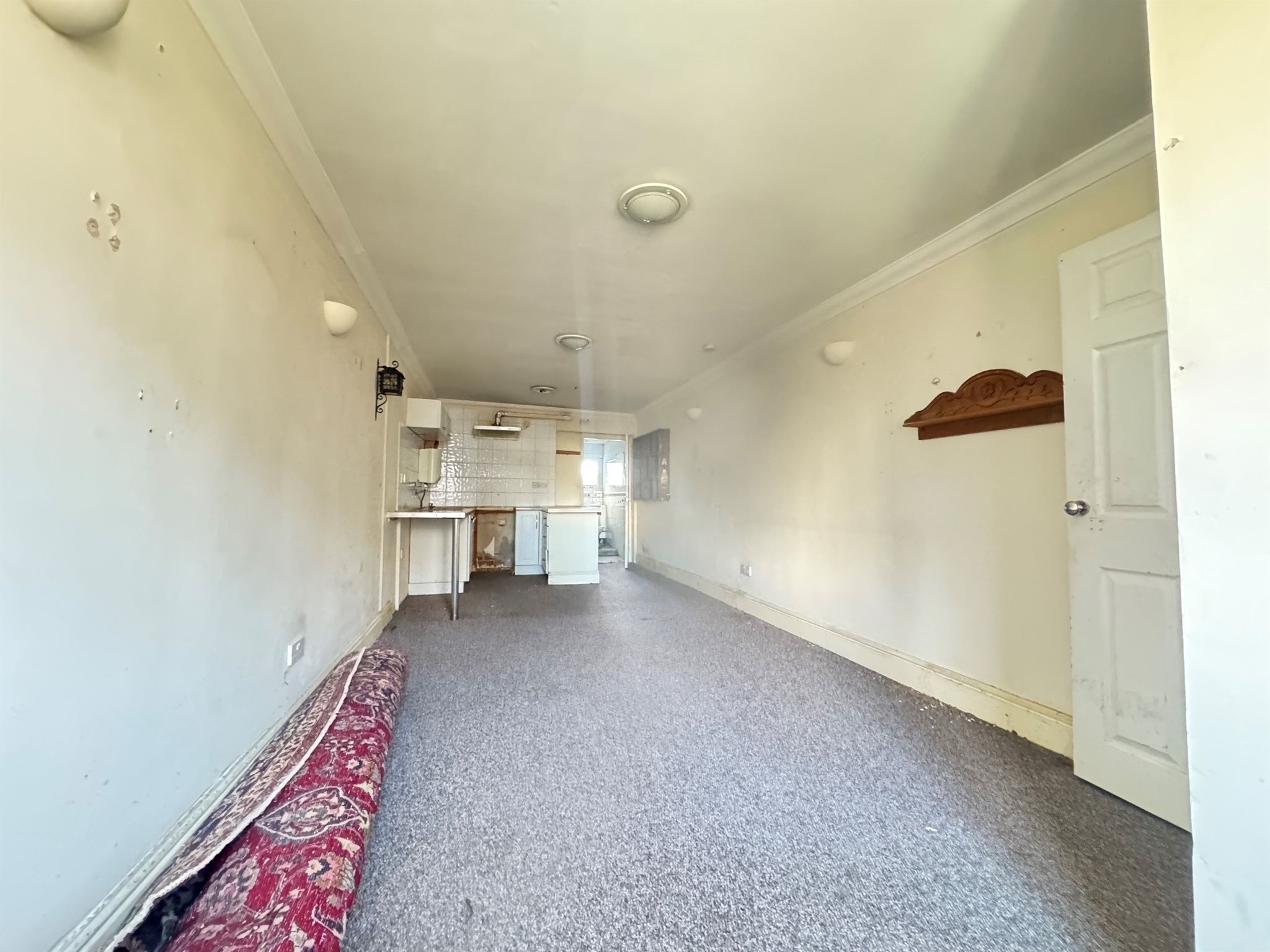 1 bed Ground Flat
