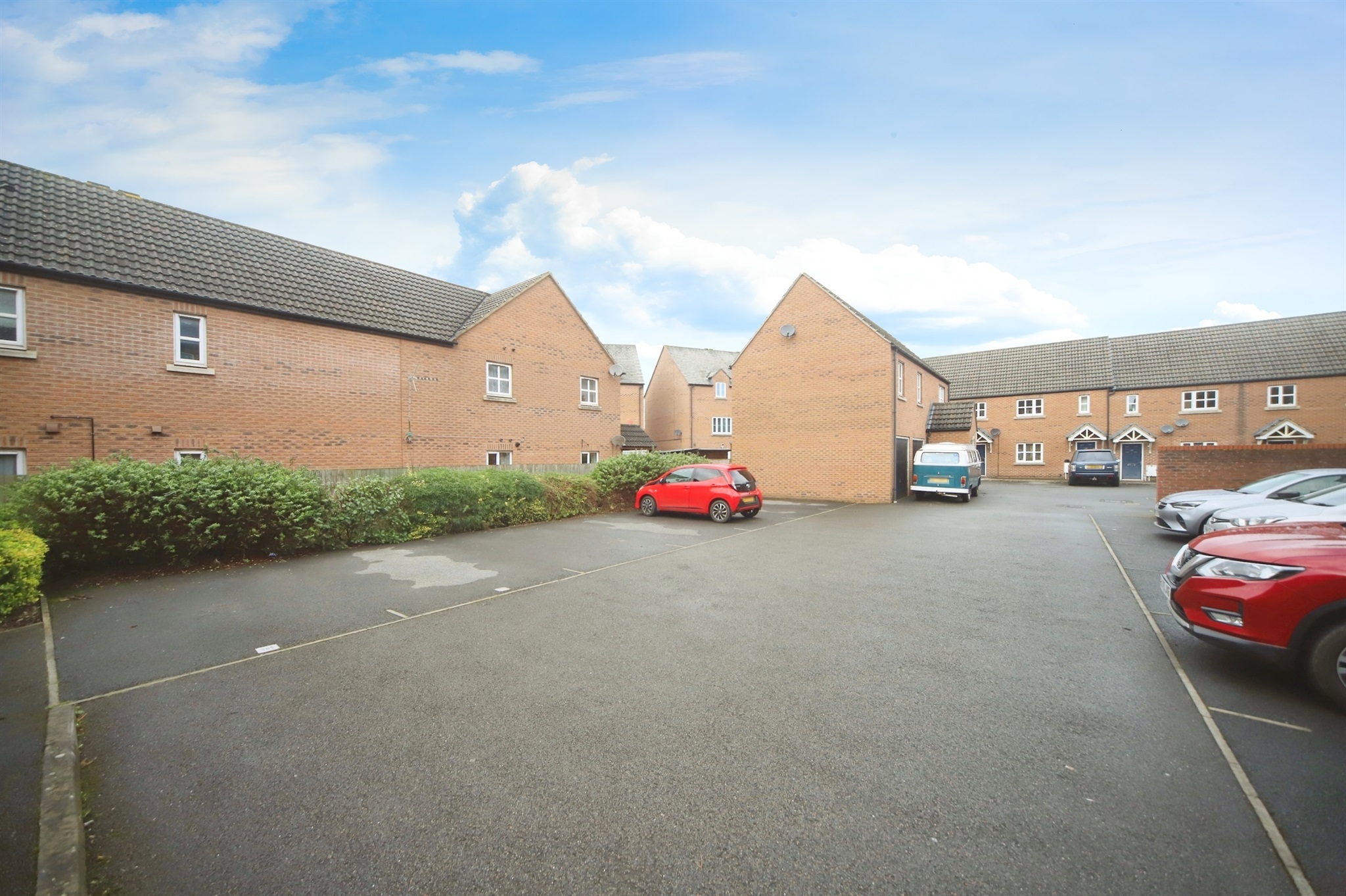 2 bed Apartment